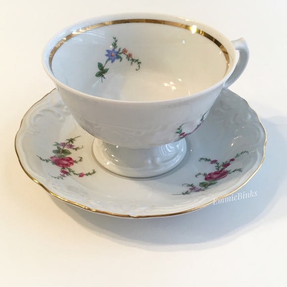 Vintage 1940’s Wawel Fine Porcelain China Poland Rose Garden Gold Trim Cup Set - Picture 2 of 16